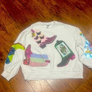 Queen of sparkles Sample Sale Boot Sweatshirt
Size M 
Worn once